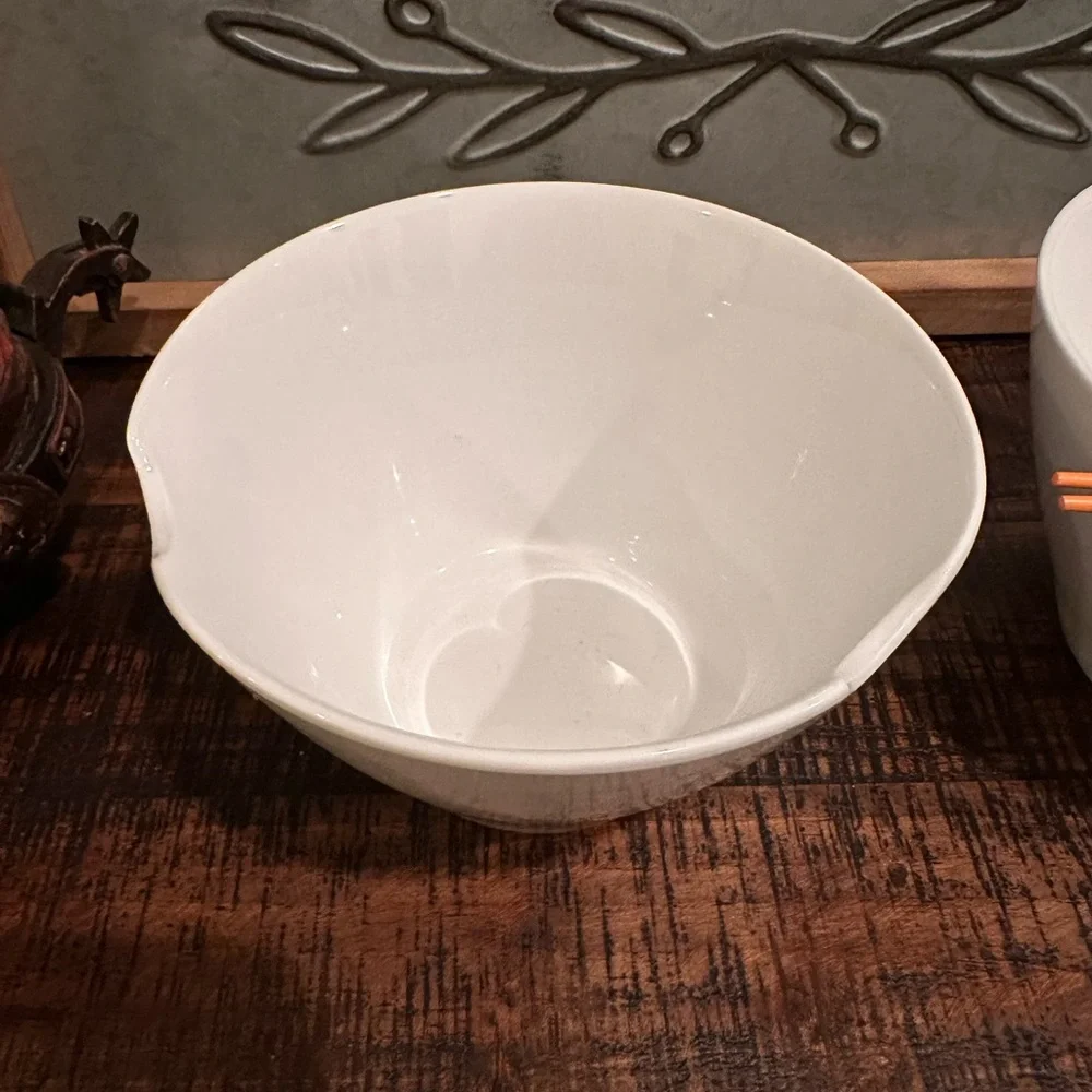 Set of 2 Sur La Table Rice Bowl/Ramen bowls